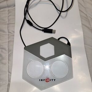 Disney Infinity Hexagonal Base with USB - Gray and White Used